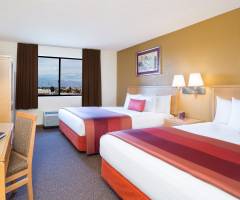 Arizona Charlie's Decatur Hotel and Casino Las Vegas: Klondike Accessible Room - 2 Queens