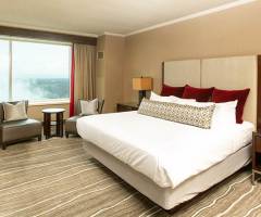 Niagara Fallsview Casino Resort: Premier Suites