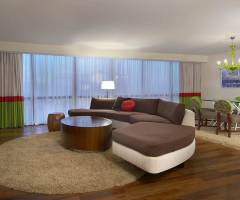 Flamingo Hotel and Casino Las Vegas: Metropolitan Suite 1 King + 2 Queens